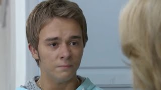 Coronation Street - David Pushes Gail down the stairs (HD)