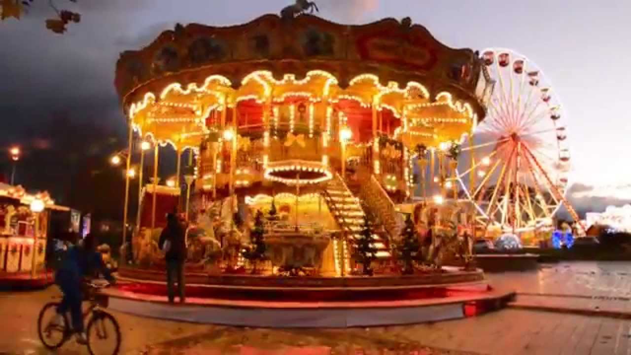 La Magie de Noël 2014 Carcassonne, France - YouTube