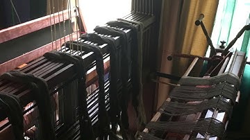 Broken Diamond & Herringbone Twill Weave