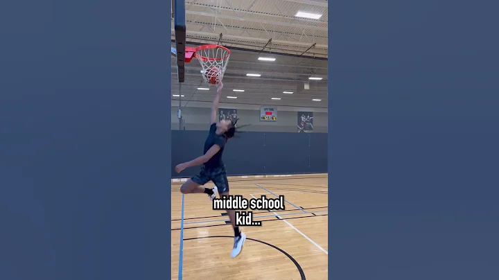 This 5'7 13 Year Old Can DUNK?! - DayDayNews