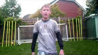 CROSSBAR CHALLENGE QUICK FIRE | First Football Video