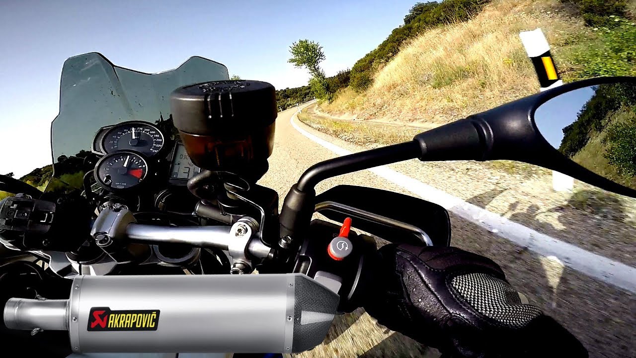 BMW F700GS EXHAUST SOUND | CURVAS