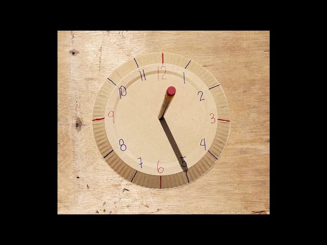 Make a Sundial clock - DIY experiment class=