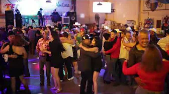 Domingo de bailazo en CHAMPS ! 💃🕺