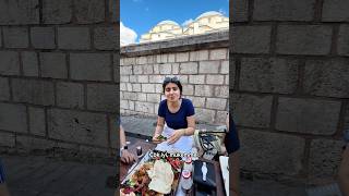 Fatihteki Dürümcü Raif Usta Tüm Dünyada Populer Olmuş.