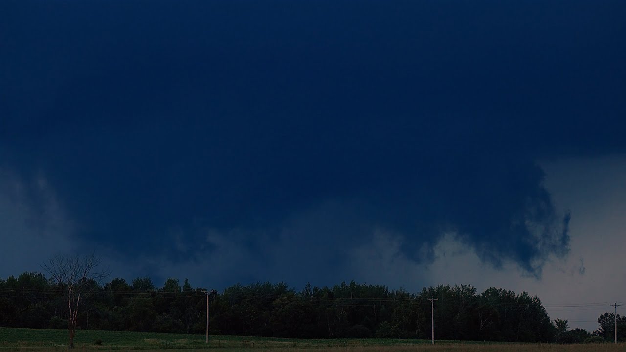 Washburn County Wisconsin Rising Motion and Wall Cloud - 7/31/2022
