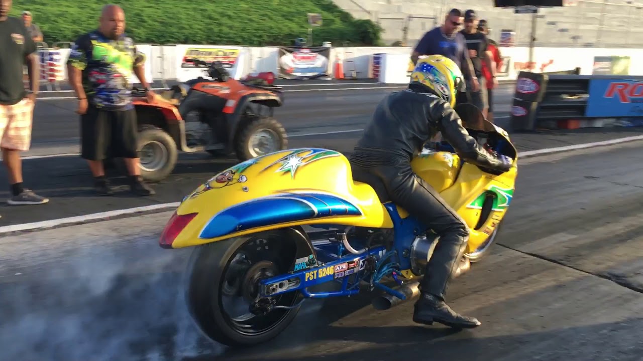 pro street hayabusa