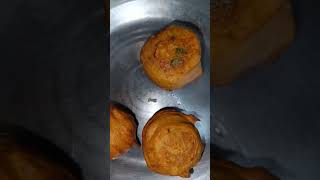 Breakfast Me Banaye ?? Vada Pav Sirf 5minutes Me?☺️☺️youtubeshorts food shorts