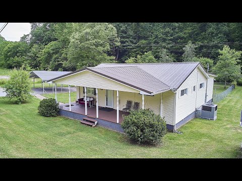 1537 Hurricane Creek, Hurricane, WV home video tour