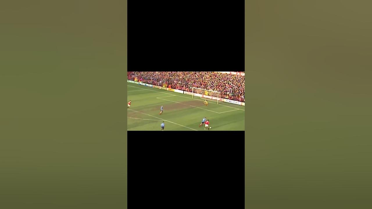 Solo Goal by King Eric! Top Man Utd Goals 1992/93 - Cantona #shorts #football #premierleague