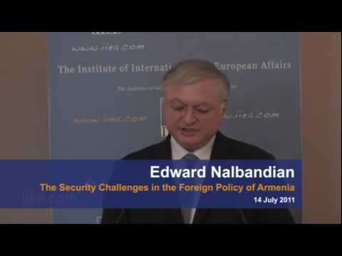 Video: Edward Nalbandian: Armeniens utrikesminister och patriark för diplomatiskt arbete