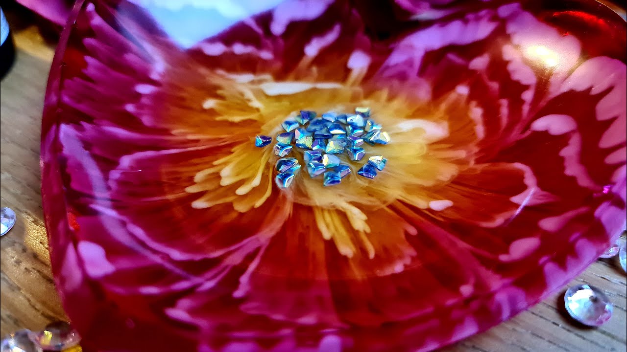 151 Herzen mit Blumen in rot und gelb ️‍🔥 ️‍🔥 Red and yellow resin