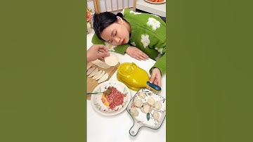 Mew gadgets_😍😍 New kitchen gadget dumplings maker #gadget #short#amazon#dumplings