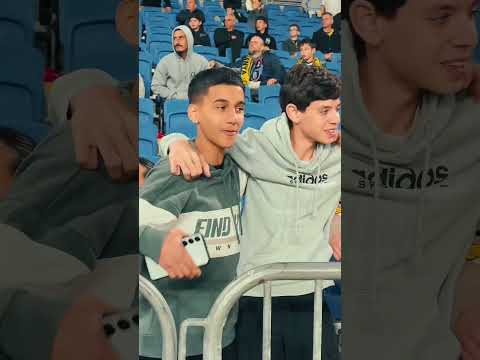 בטוב ברע אני נשבע עד המוות בצהוב...