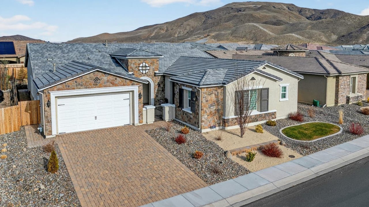 2313 Blushing Rock Dr, Reno, NV