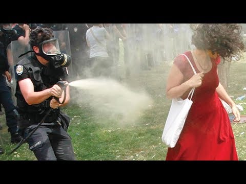 Das Rote Kleid Video