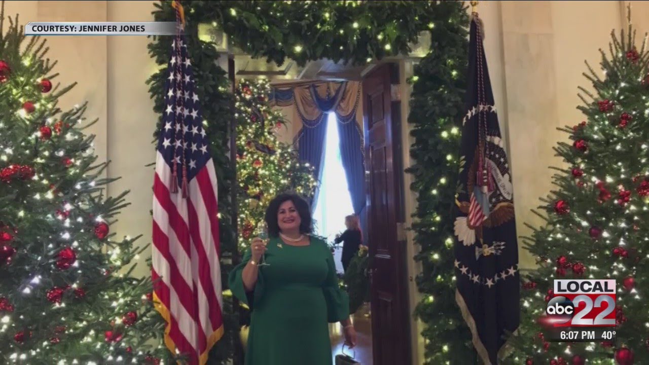 Christmas Volunteering 2022 In Vt Here's How You Can Be A White House Christmas Volunteer - Future Female  Leaders