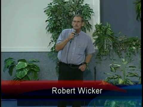 David Bibey Ministries Singing Pamela Hinson, Robert Wicker and Stormy Cole.flv