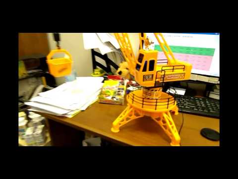 Кран на пульте управления