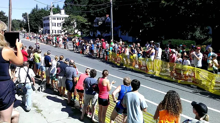 High Street Mile Men's Race 2013 (Pat Fullerton 3:...
