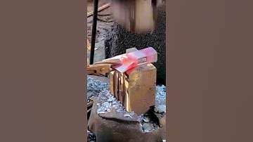 Axe handle hole correction process  Good tools and machinery make work easy