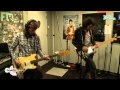 Twin Shades - 'The Life You Live (Does'nt Exist) ' live @ 3voor12