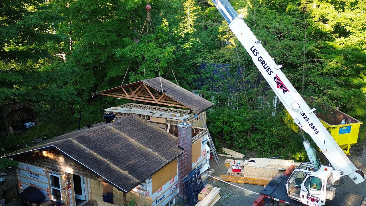 Sa blonde accouche dans 3 mois et je viens d'arracher son toit - Construire le Québec