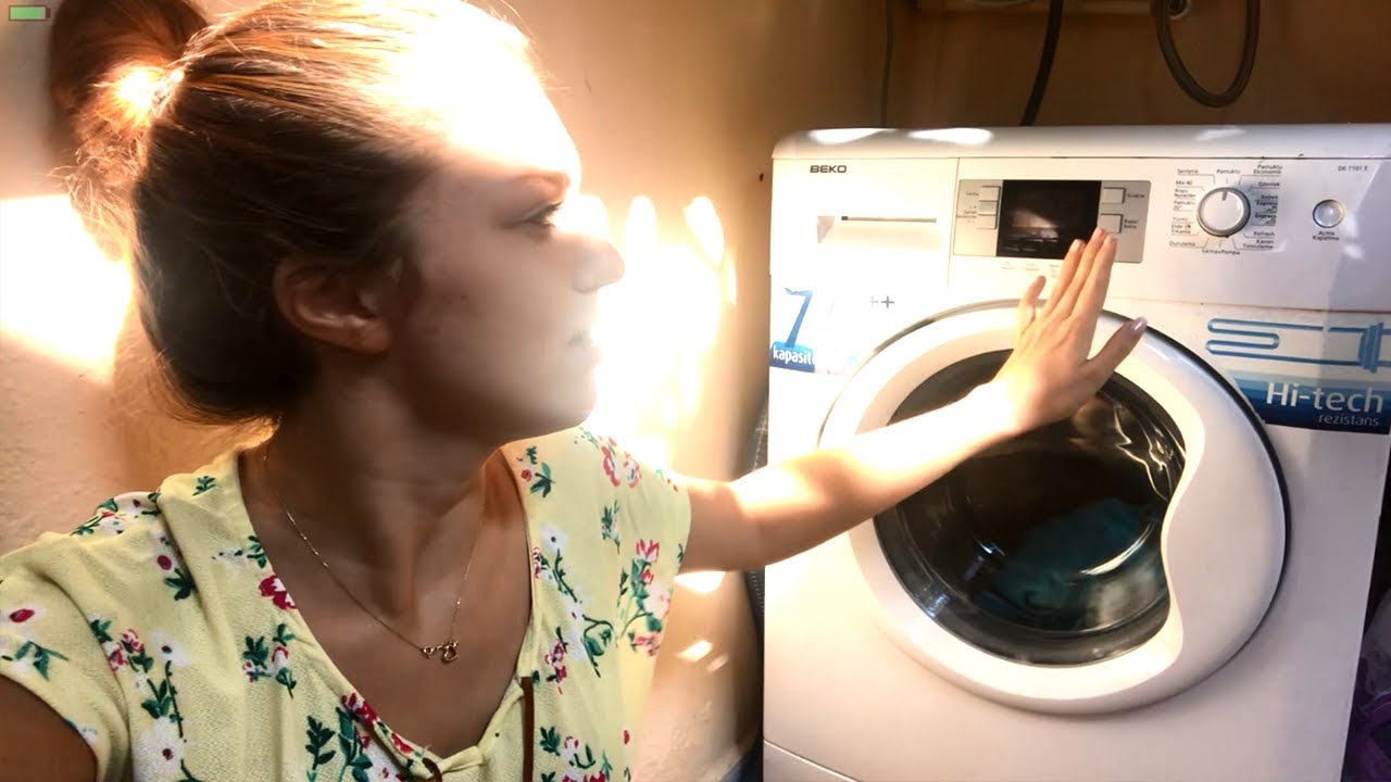 Загорелась стиральная машина. Девочка стиральную машину загорелась. Включи видео про стиральную машинку БЕКО. Как включается машинка Beko. Включи машину атлант