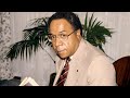 Tennessee School District Bans Alex Haley’s Roots Under State Law 😢📚