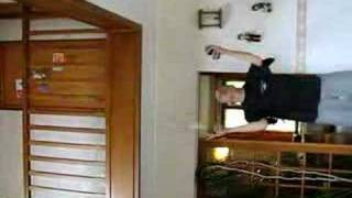 7 balls juggling, just a flash