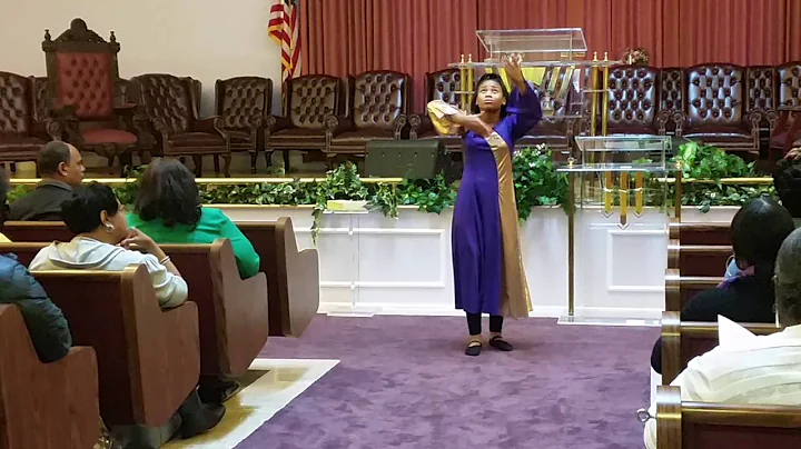 Sis Ruthie McCain  "Praise Dance" 6-18-16