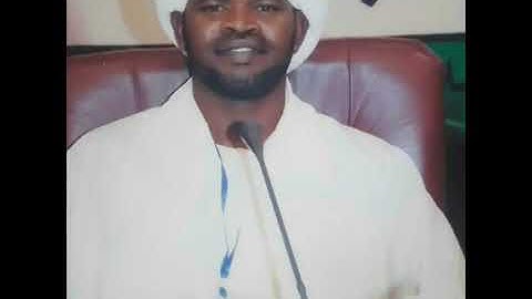 القارئ  إدريس ماكـــــــن إمام مسجد أمدرمان الكبير Idris Maken  Realy Beautiful