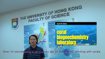 HKU Science student Acacia Tang sharing her undergraduate research experience