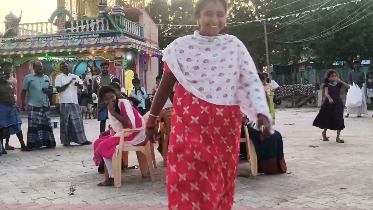 தை பொங்களை முன்னிட்டு காமங்கலத்தில் நடைபெற்ற பெண்களுக்கான மியூசிக் சேர் போட்டி சிறப்பாக நடைபெற்றது