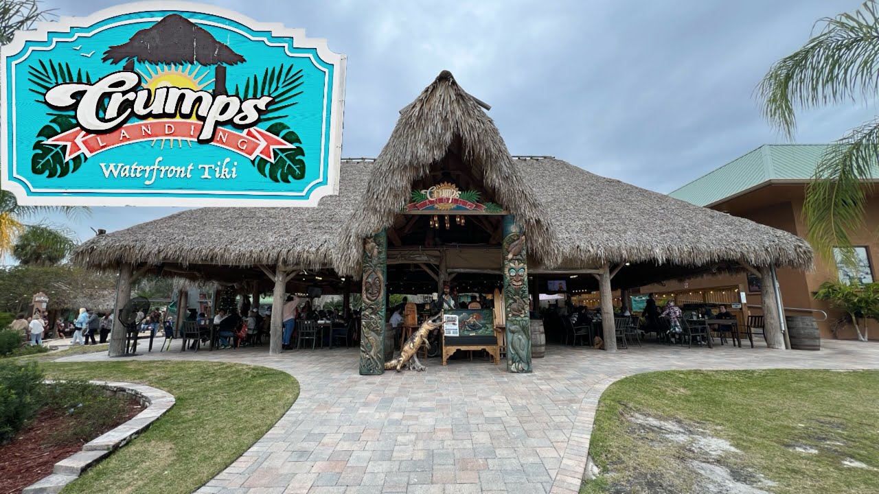 Eating at Crumps Landing Waterfront Tiki Restaurant in Homosassa, FL