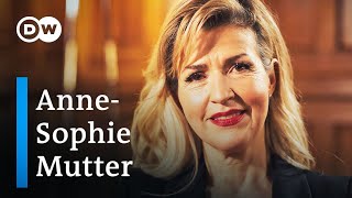 Anne-Sophie Mutter: The Many Faces of an Outstanding Violinist