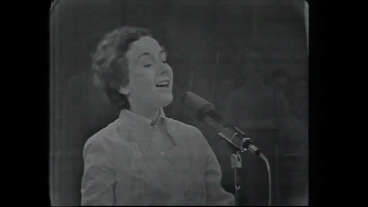 Gjergj Sulioti & Fatbardha Hoxha - Përherë me këngë (Live Festivali i 15-të i Këngës në RTSH)