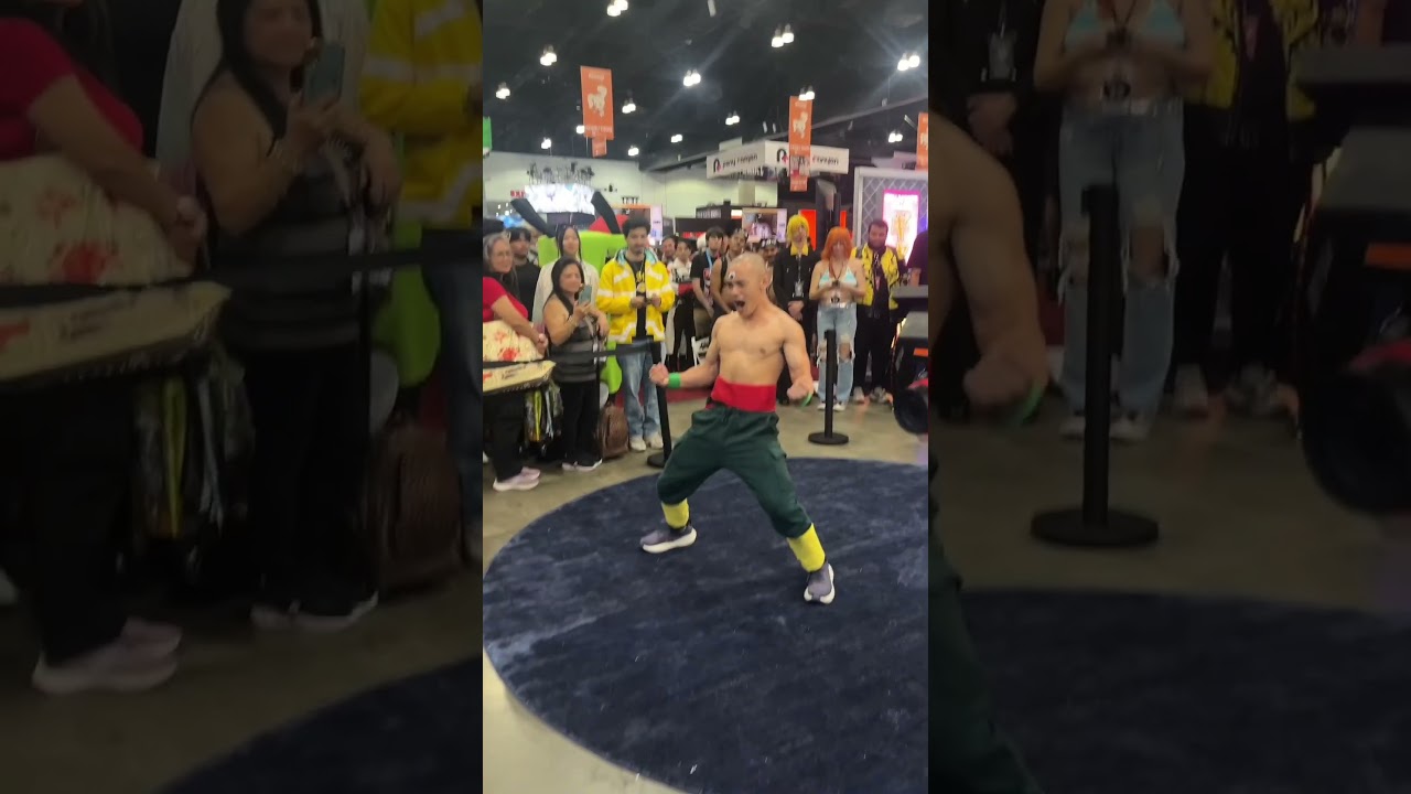 We hosted a cosplay competition w/Displate! 