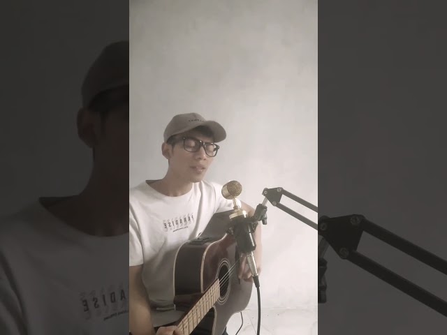 James Blunt - You're Beautiful acoustic cover class=