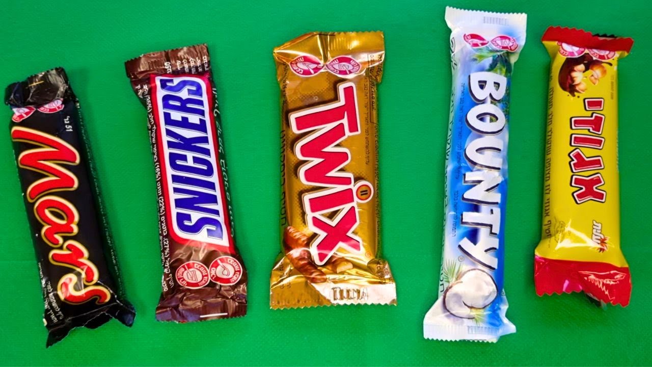 Satisfying video: me unboxing a Snickers candy bar - YouTube