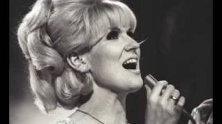 Watch Dusty Springfield Di Fronte Allamore faced With Love video