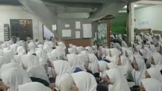 Kalamun Qodimun - Nyai Hj.Hannah Bersama Santri Al-Baqoroh Lirboyo