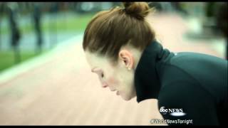 Julianne Moore Talks About Alzheimer’s in “Still Alice"