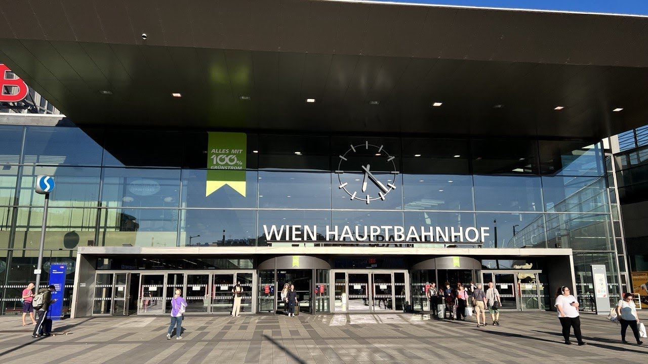 Motel One Wien-Hauptbahnhof, Vienna Best Hotel #travel #vienna #austria #hotel #motel