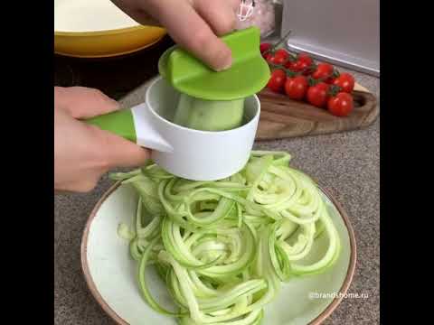 Терка спиралайзер компактная SpiroGo зеленая от Joseph Joseph Терка спиралайзер компактная SpiroGo зеленая от Joseph Joseph