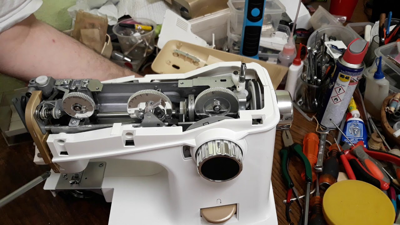 Silvercrest - Modell 33 A1- Maschine ausbauen - فك الهيكل الخارجي