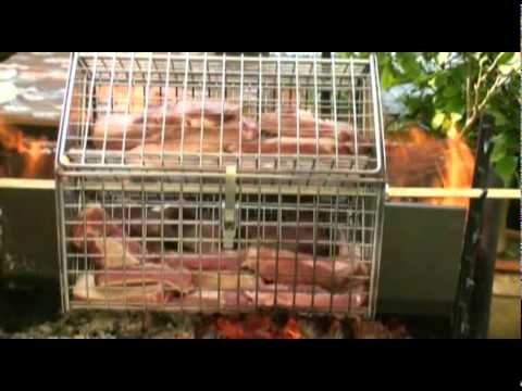 Griglia girevole per barbecue a legna - YouTube