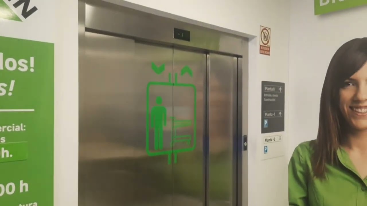 (Sin memoria y del 2021...,1/2) Orona 3G Hidráulico en Leroy Merlin, Ourense