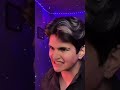 Le envías un lindo mensaje a tu esposo mientras él está resolviendo un asunto…