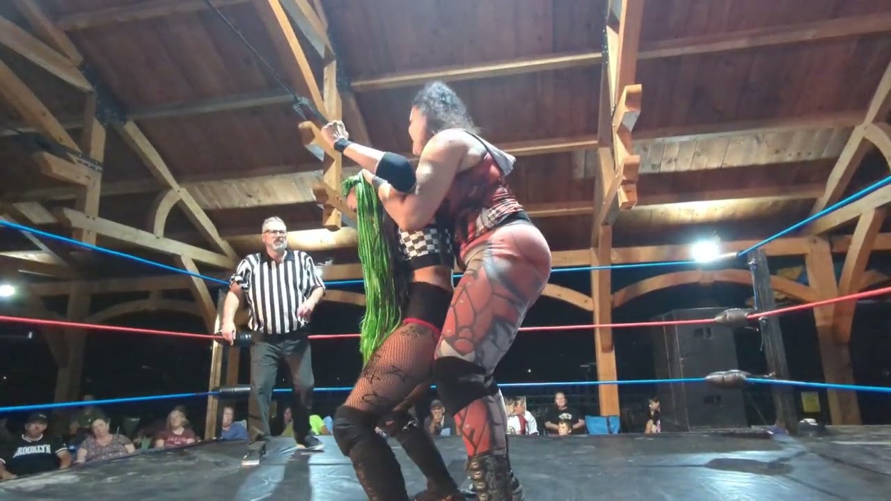 ALC - Camping Granby - Vanessa Kraven VS Heavy Rox
